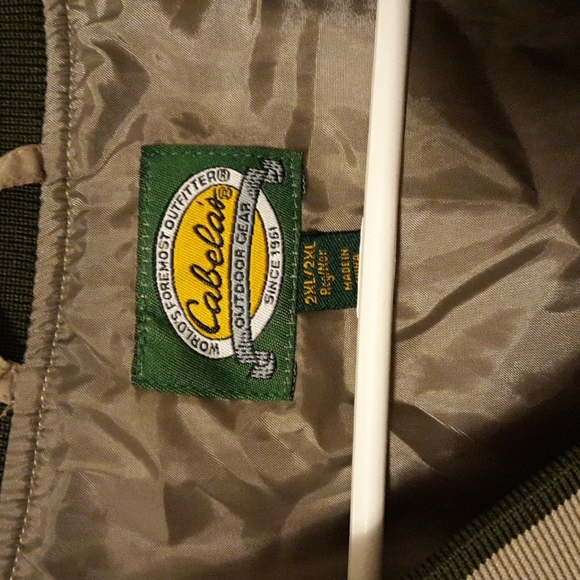 Cabela's 2XL wind jacket - Picture 2 of 5